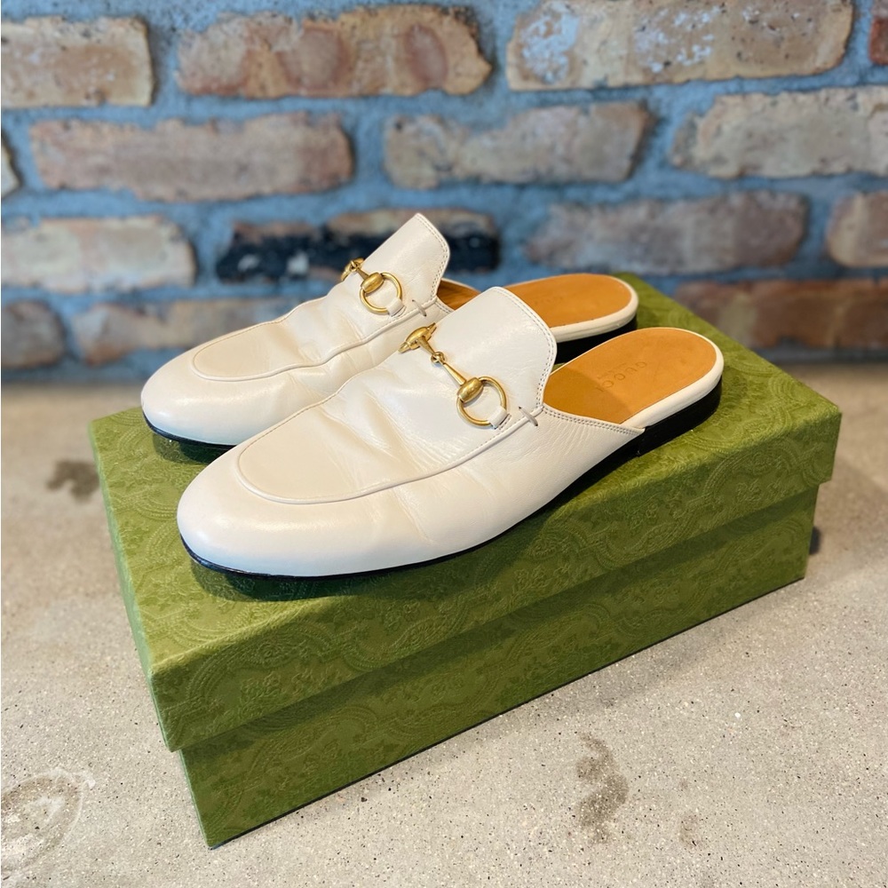 Gucci Princeton Leather White Backless Flats